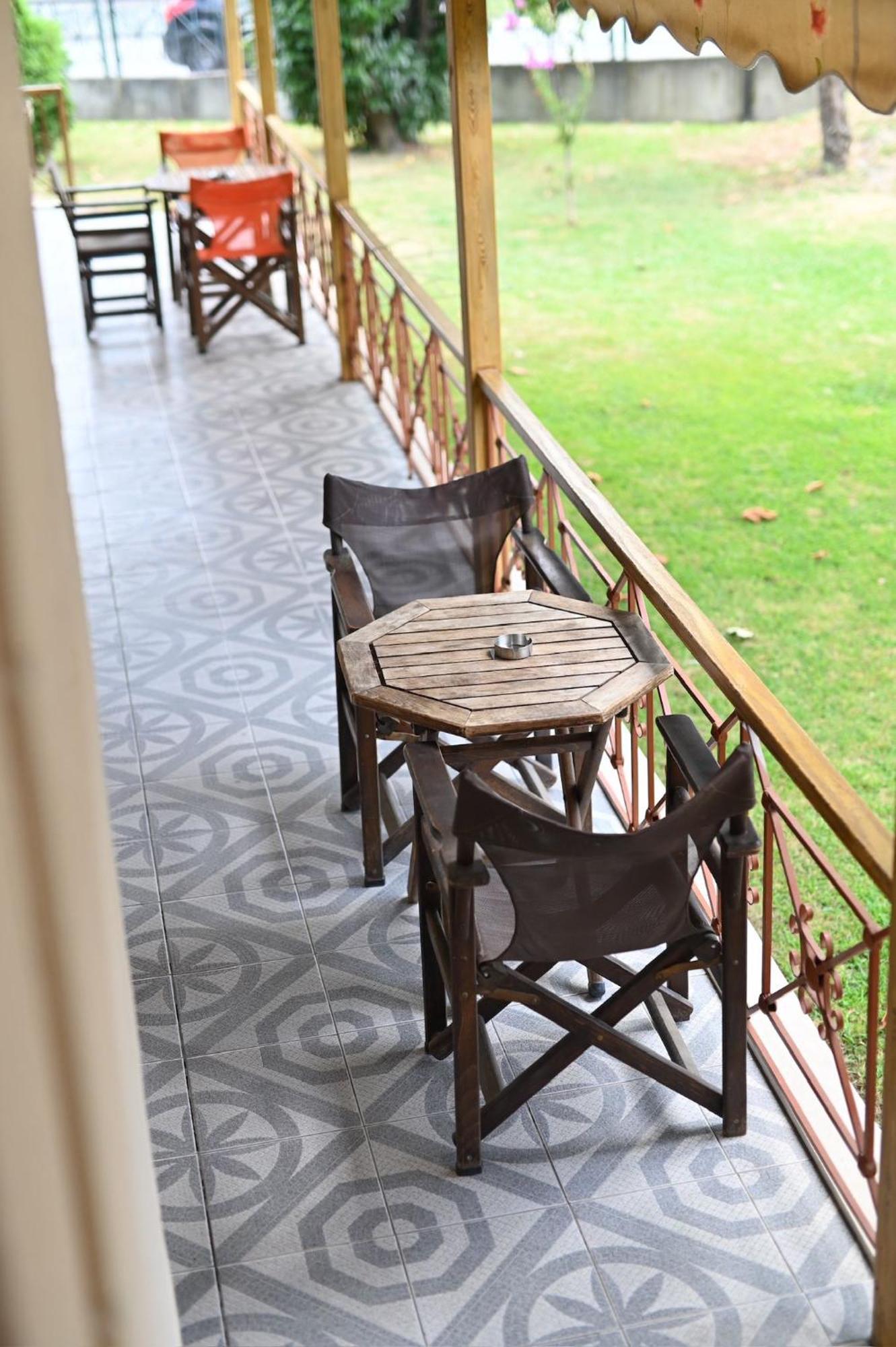 Guesthouse Agnandi Като-Лутраки Экстерьер фото